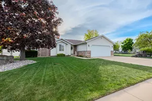 4103 S 2175 W, Roy, UT 84067 - Photo 2