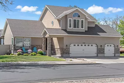 11134 S Prescott Dr, Sandy, UT 84093 - Photo 2