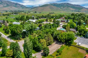 7300 E 200 S, Huntsville, UT 84317 - Photo 48
