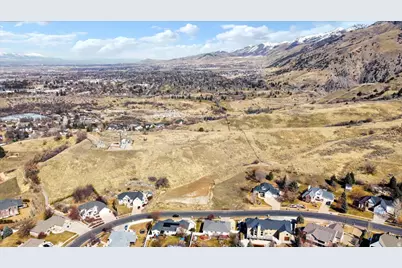 147 Winding Way #50, Logan, UT 84321 - Photo 10