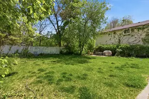 146 E 100 S, Bountiful, UT 84010 - Photo 32