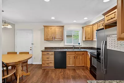 146 E 100 S #4, Bountiful, UT 84010 - Photo 8