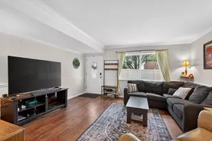 146 E 100 S, Bountiful, UT 84010 - Photo 4