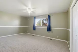 515 Glenwood Dr, Hyrum, UT 84319 - Photo 14
