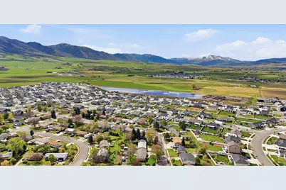 515 Glenwood Dr, Hyrum, UT 84319 - Photo 46