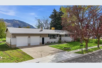 515 Glenwood Dr, Hyrum, UT 84319 - Photo 1