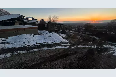 4537 Mile High Dr, Provo, UT 84604 - Photo 2