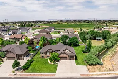 2307 N 2850 W, Plain City, UT 84404 - Photo 4