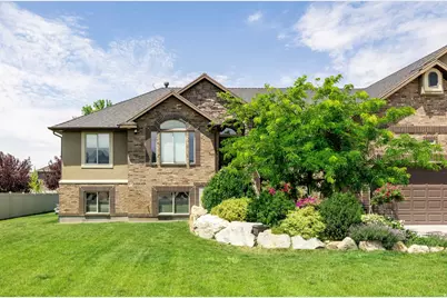 2307 N 2850 W, Plain City, UT 84404 - Photo 2