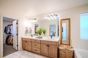 11736 S Watercourse Rd W, South Jordan, UT 84009 - Photo 22