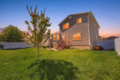 2039 Fremont Crest Ave, Syracuse, UT 84075 - Photo 28