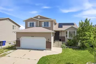 2039 Fremont Crest Ave, Syracuse, UT 84075 - Photo 4