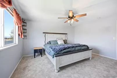 2039 Fremont Crest Ave, Syracuse, UT 84075 - Photo 16