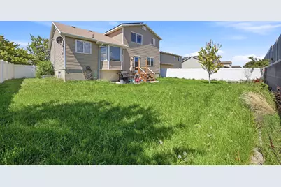 2039 Fremont Crest Ave, Syracuse, UT 84075 - Photo 30