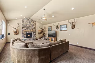 350 N 200 E, Ferron, UT 84523 - Photo 6