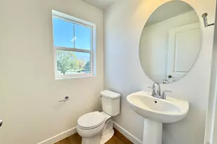 1650 N Main St, Layton, UT 84041 - Photo 12