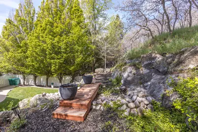 2573 E Kays Creek Dr N, Layton, UT 84040 - Photo 46