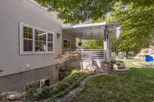 2573 E Kays Creek Dr N, Layton, UT 84040 - Photo 48