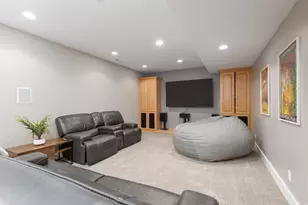 2573 E Kays Creek Dr N, Layton, UT 84040 - Photo 36