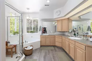 2573 E Kays Creek Dr N, Layton, UT 84040 - Photo 32