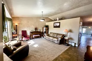 725 S 300 E, Ephraim, UT 84627 - Photo 14