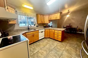 725 S 300 E, Ephraim, UT 84627 - Photo 16