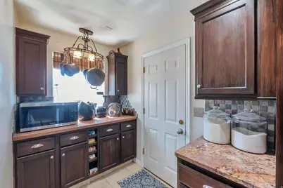 8344 S Wheatridge Ct, West Jordan, UT 84081 - Photo 6