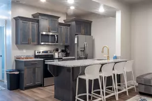 150 W Seasons Loop, Garden City, UT 84028 - Photo 2