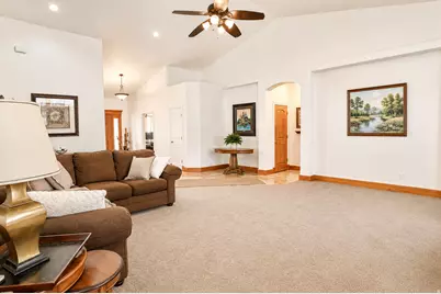 1055 N 1000 E, Mapleton, UT 84664 - Photo 22