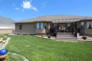 1055 N 1000 E, Mapleton, UT 84664 - Photo 92