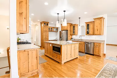 1055 N 1000 E, Mapleton, UT 84664 - Photo 32