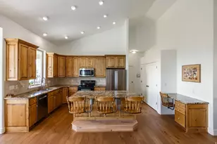 384 N Tanner Ln, Midway, UT 84049 - Photo 10