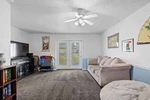 553 N 200 W, Bountiful, UT 84010 - Photo 20