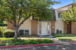 553 N 200 W, Bountiful, UT 84010 - Photo 2