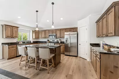 13181 S Cougar Ridge Rd, Draper, UT 84020 - Photo 12