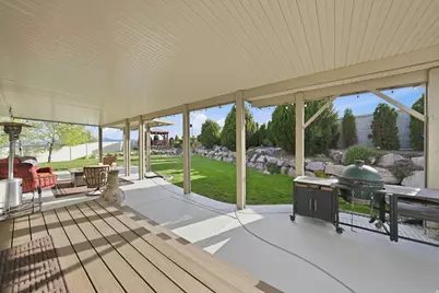 8528 S Otter Creek Dr W, West Jordan, UT 84081 - Photo 6