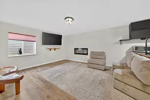 8528 S Otter Creek Dr W, West Jordan, UT 84081 - Photo 32