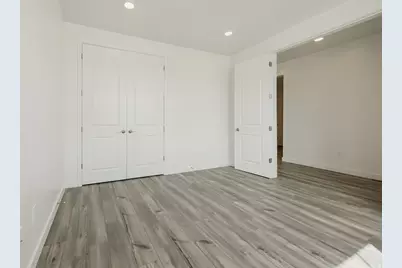 2275 E Granite Ln, Eagle Mountain, UT 84005 - Photo 10