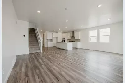 2275 E Granite Ln, Eagle Mountain, UT 84005 - Photo 4