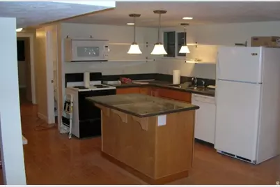 803 E Coatsville Ave, Salt Lake City, UT 84105 - Photo 14