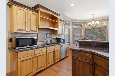 2614 W 2450 N, Farr West, UT 84404 - Photo 10