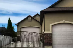2614 W 2450 N, Farr West, UT 84404 - Photo 2