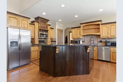 2614 W 2450 N, Farr West, UT 84404 - Photo 8