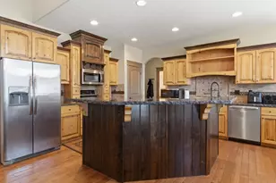 2614 W 2450 N, Farr West, UT 84404 - Photo 8