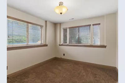 2614 W 2450 N, Farr West, UT 84404 - Photo 28