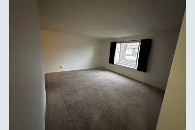1860 W 500 St N #C-15, Salt Lake City, UT 84116 - Photo 2