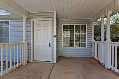 6222 W 135 W #16, Hurricane, UT 84737 - Photo 2
