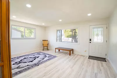 470 N 400 E, Roosevelt, UT 84066 - Photo 4