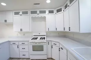 470 N 400 E, Roosevelt, UT 84066 - Photo 8