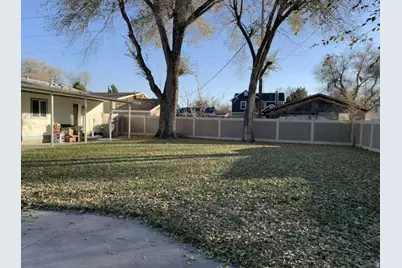 8780 S 250 E, Sandy, UT 84070 - Photo 14